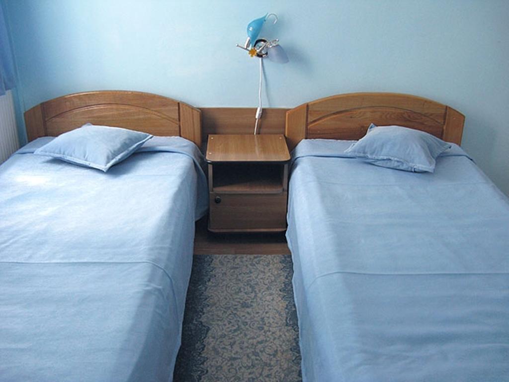 Hostel Sport Крайова Екстериор снимка
